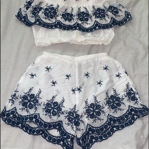 Two piece set
